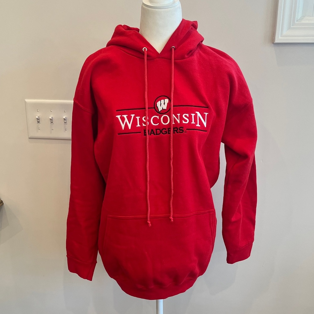 Wisconsin Badgers Sweatshirt Size Medium